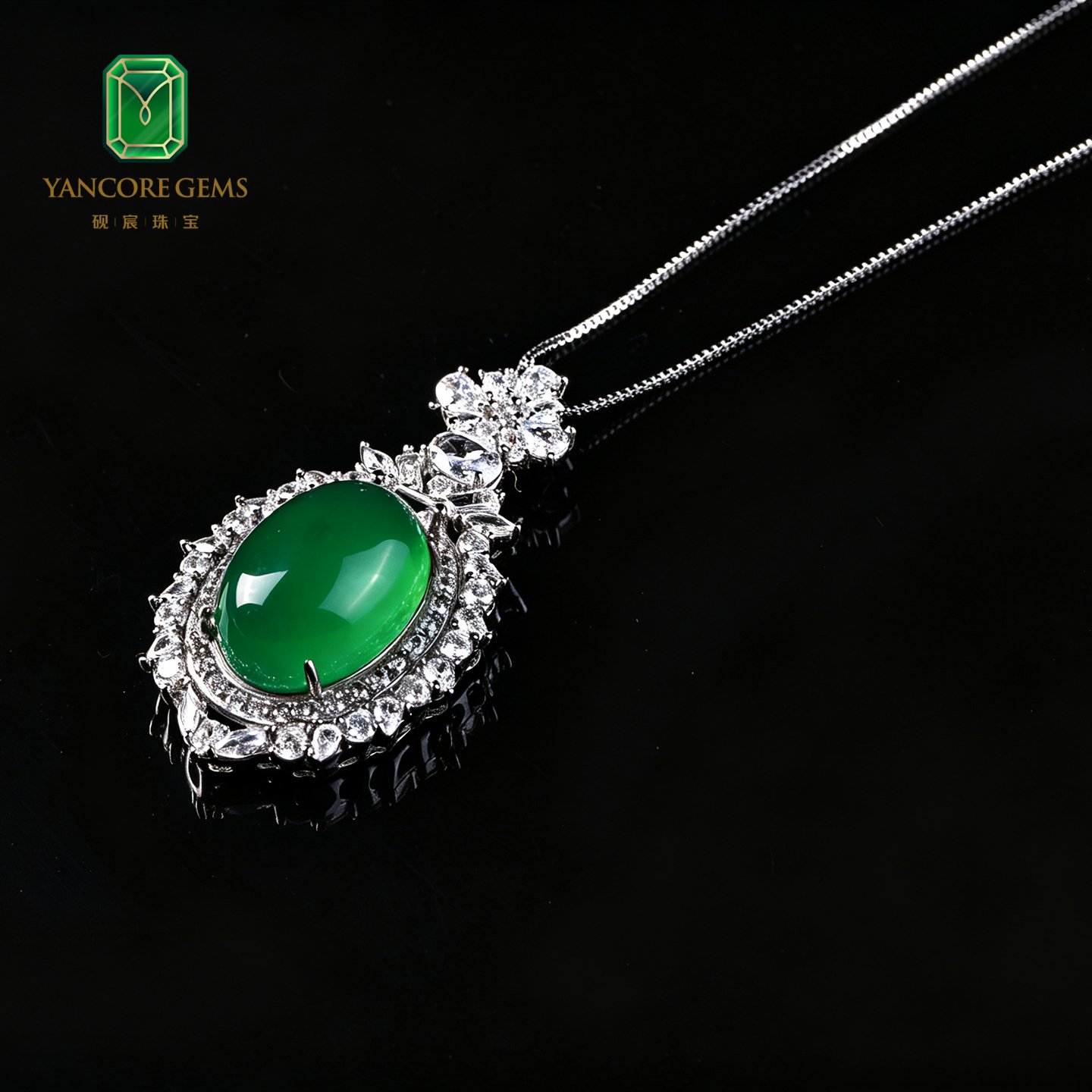 Versailles Queen's Garden Necklace - Image 4