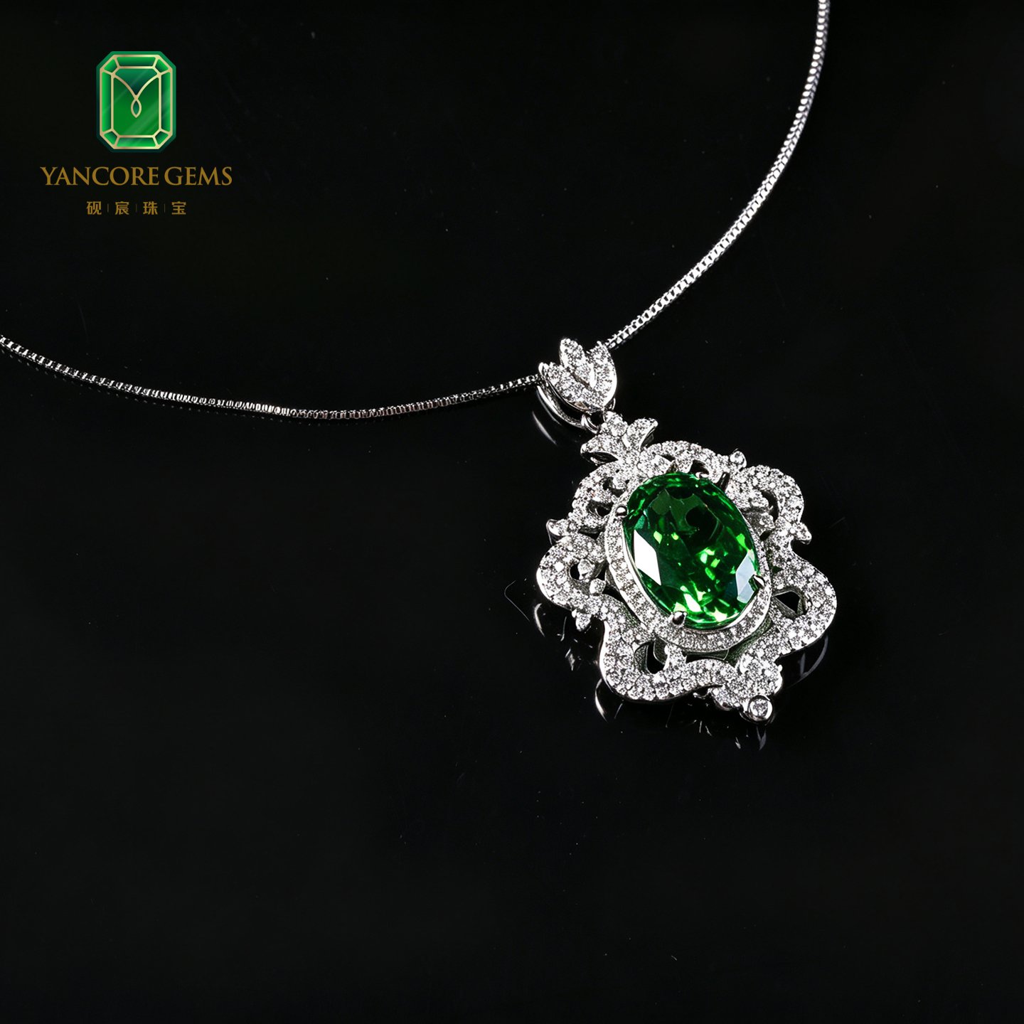 Alhambra Palace Necklace - Image 3