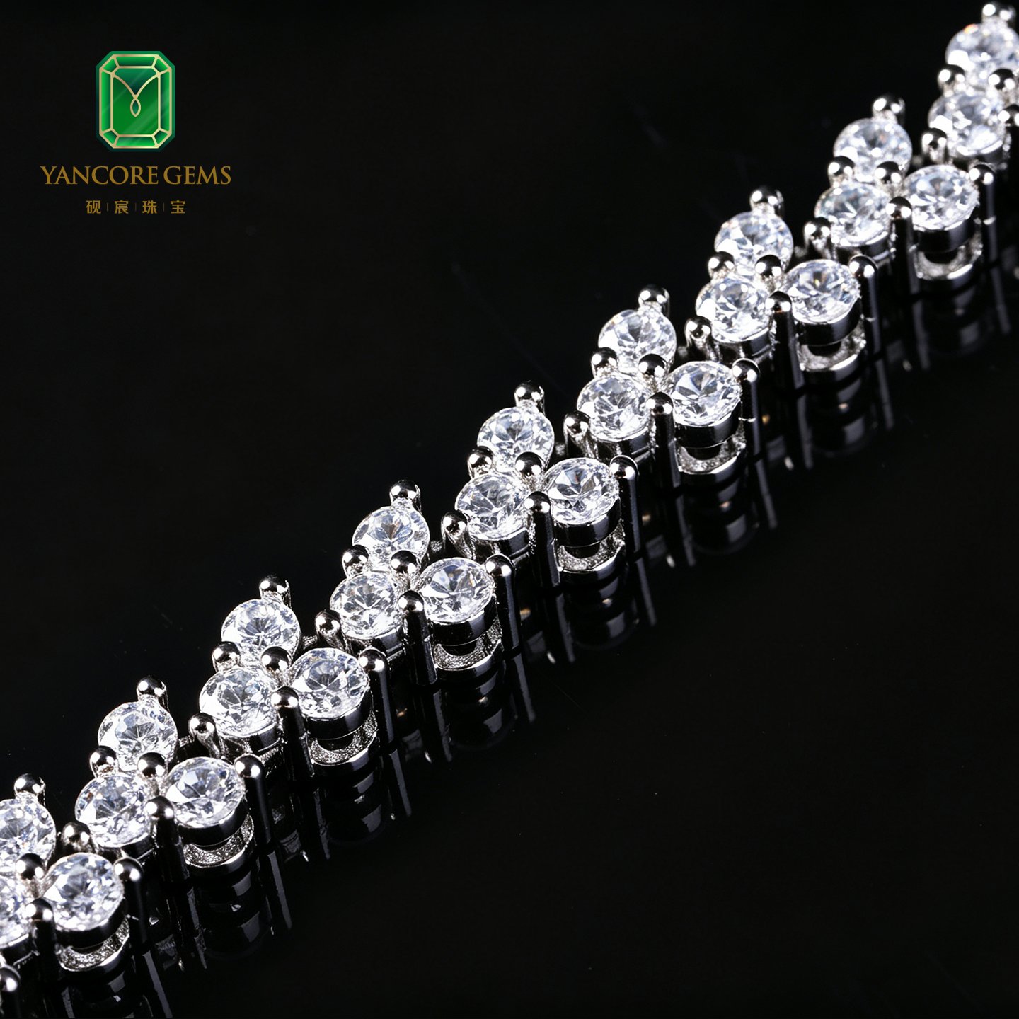 Lake Como Villa Bracelet - Image 4